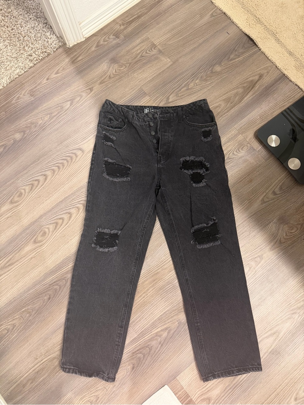 No Boundaries Black Distressed Boyfriend Jeans